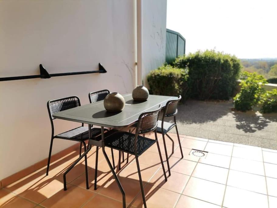 Ferienwohnung T1 Bis Avec Piscine Vue Golf Et Montagnes Arcangues Exterior foto