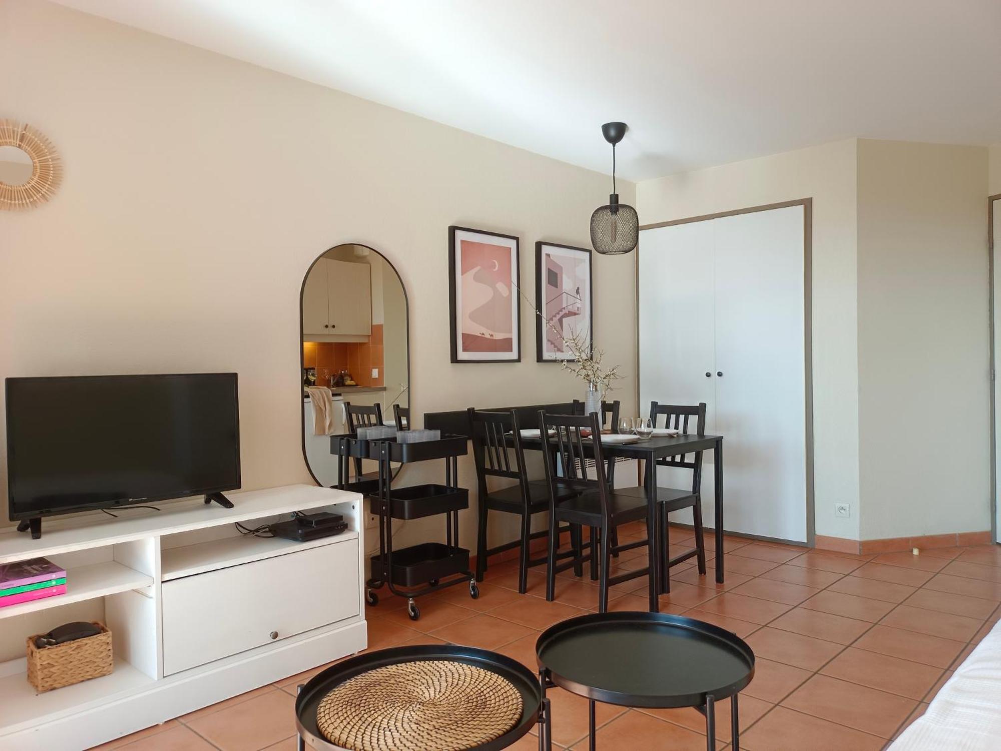 Ferienwohnung T1 Bis Avec Piscine Vue Golf Et Montagnes Arcangues Exterior foto